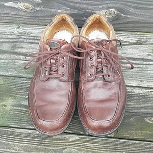 Clarks shoes