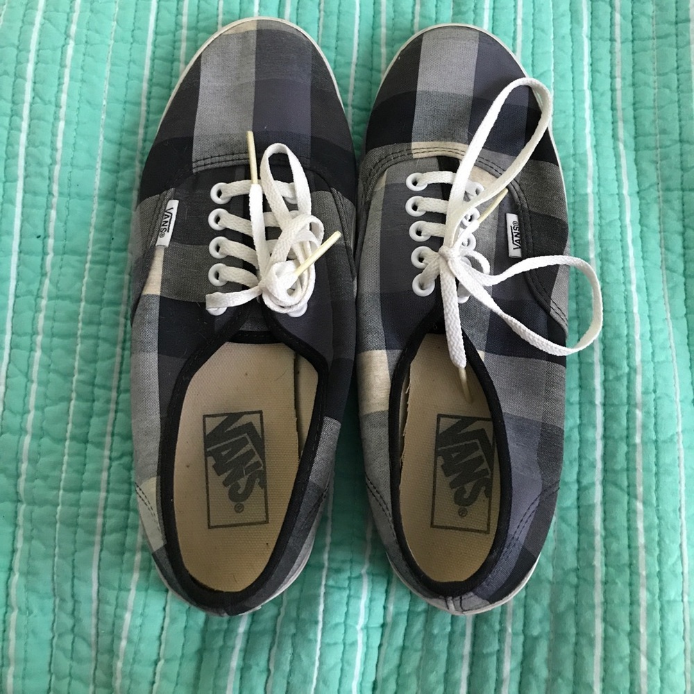 🐠 summer clearance 🐠 Plaid vans