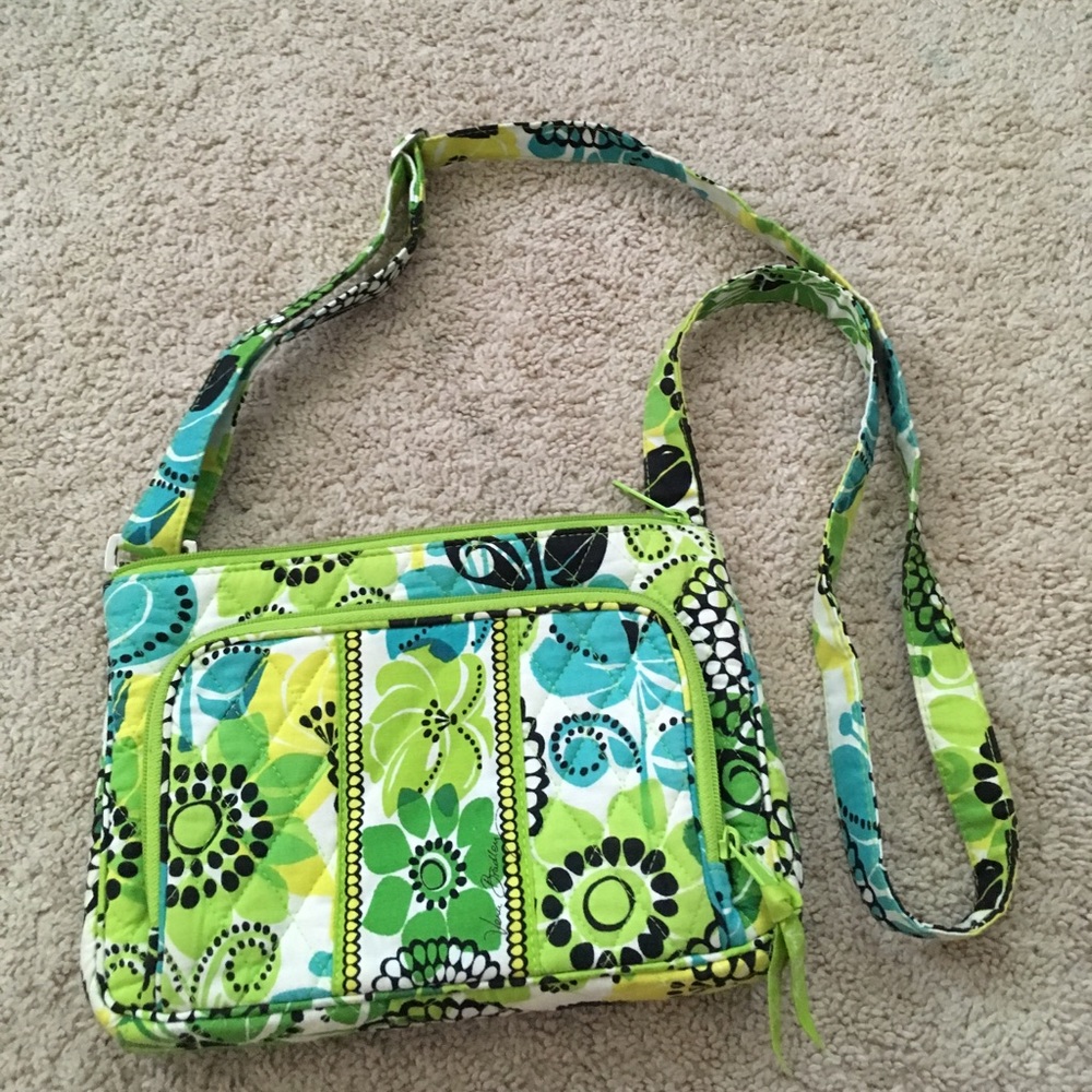 Vera Bradley cross body purse
