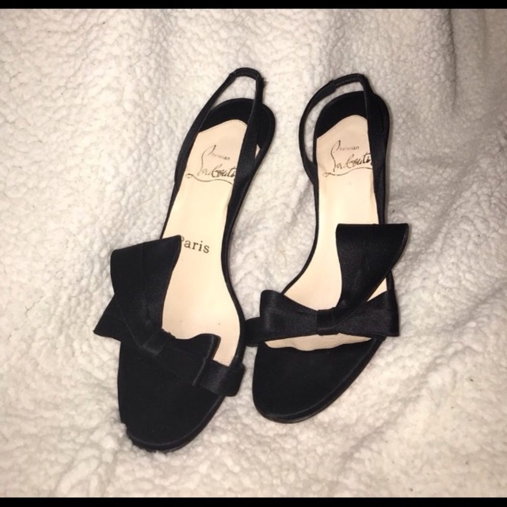 Satin bow Louboutins-Authentic
