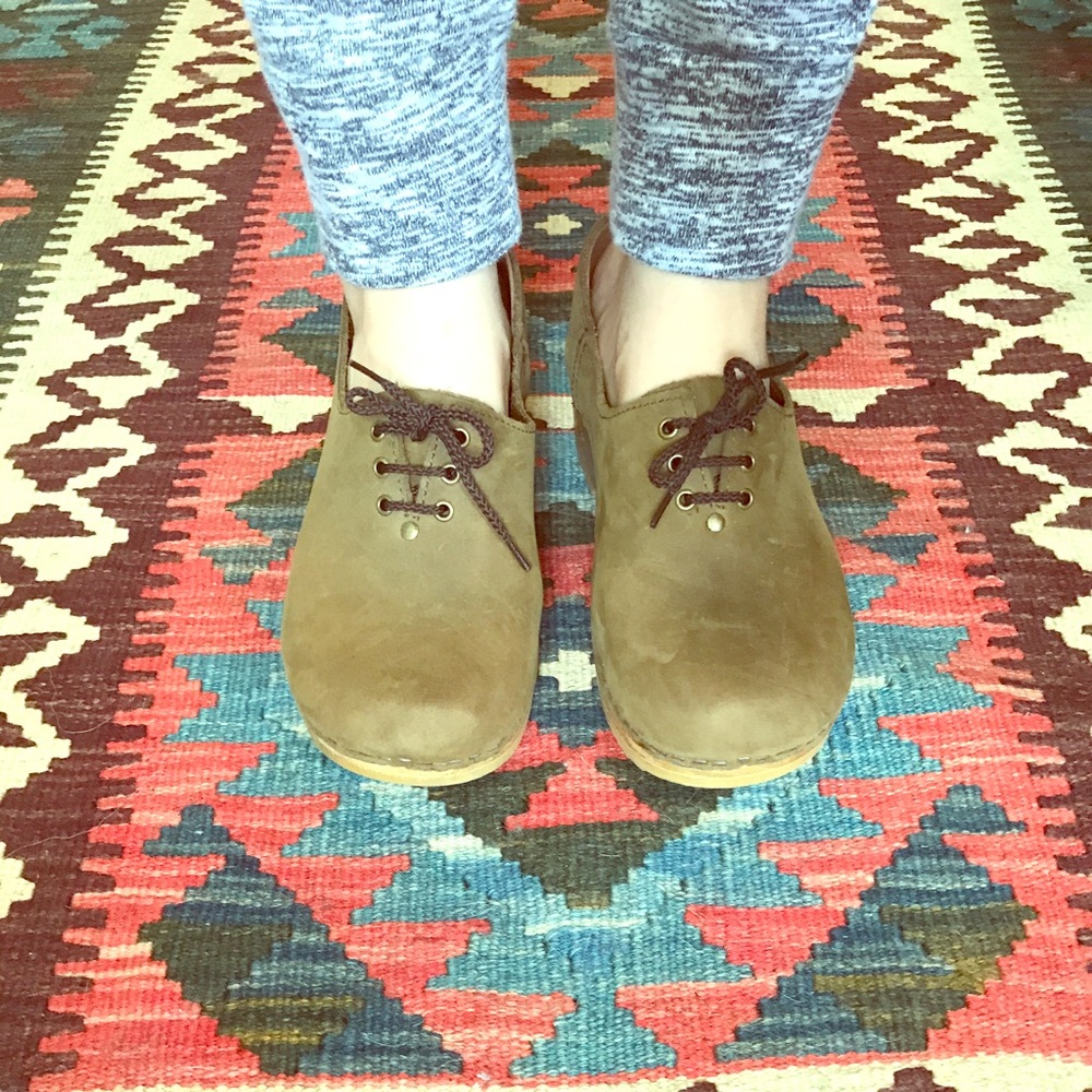 Sven Swedish Clogs tie closed back classic