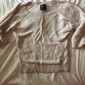 LIGHT PINK AMERICAN EAGLE SWEATER