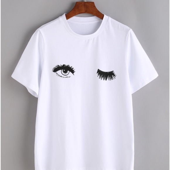 51Twenty Tops - •new• WINK WHITE SHORT SLEEVE T SHIRT