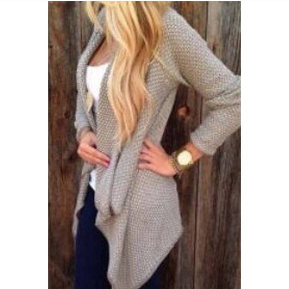 Sweaters - •new• Khaki Knit Cardigan