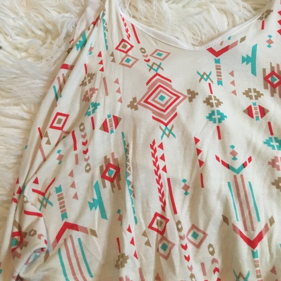 ❌SOLD❌Tank top crop top - Picture 2 of 4