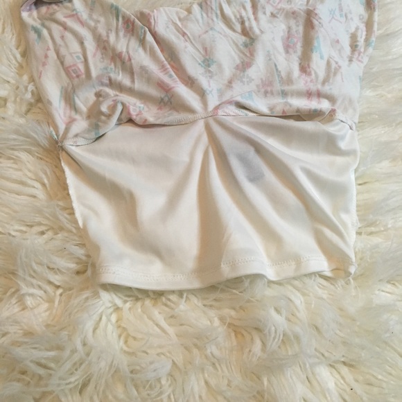 ❌SOLD❌Tank top crop top - Picture 4 of 4