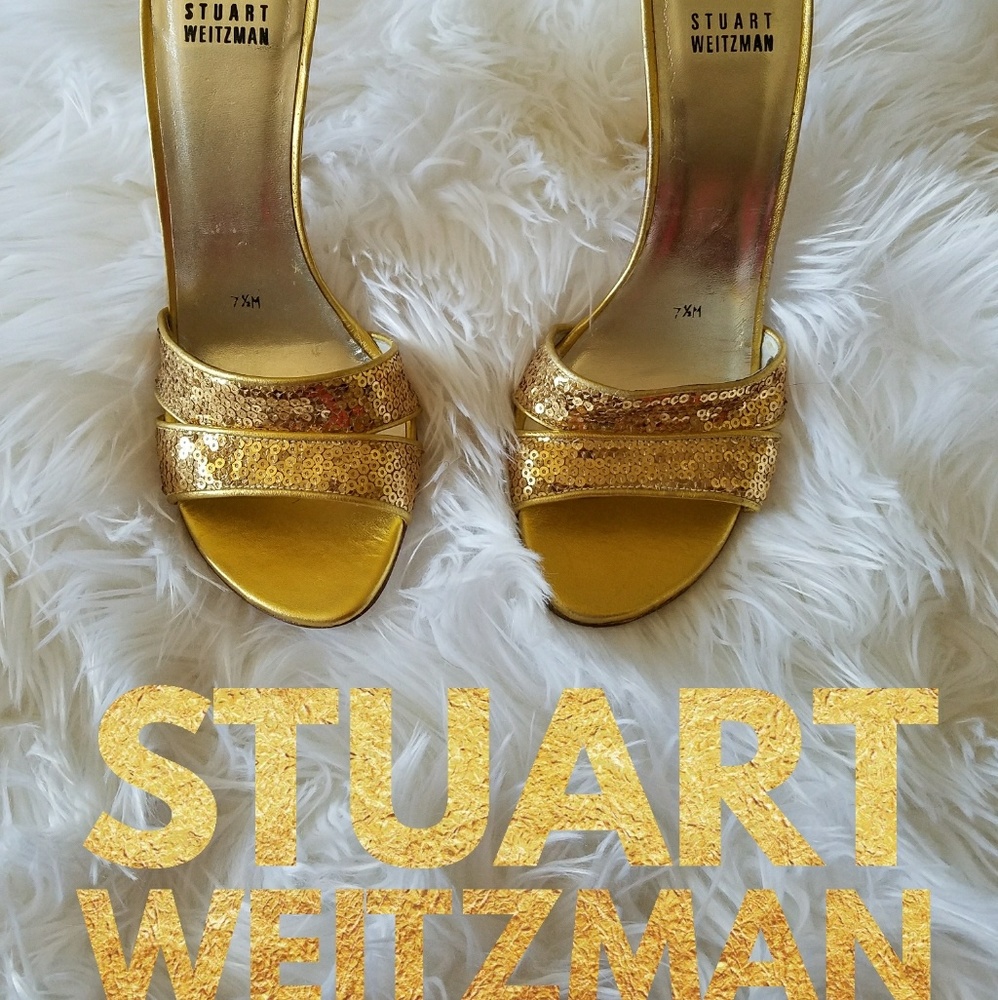 Beautiful Chic Gold Sandals