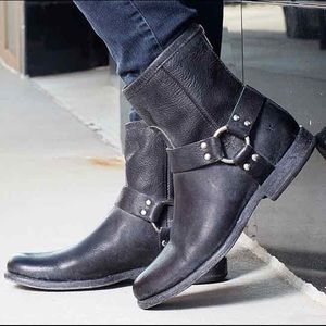 phillip harness boot