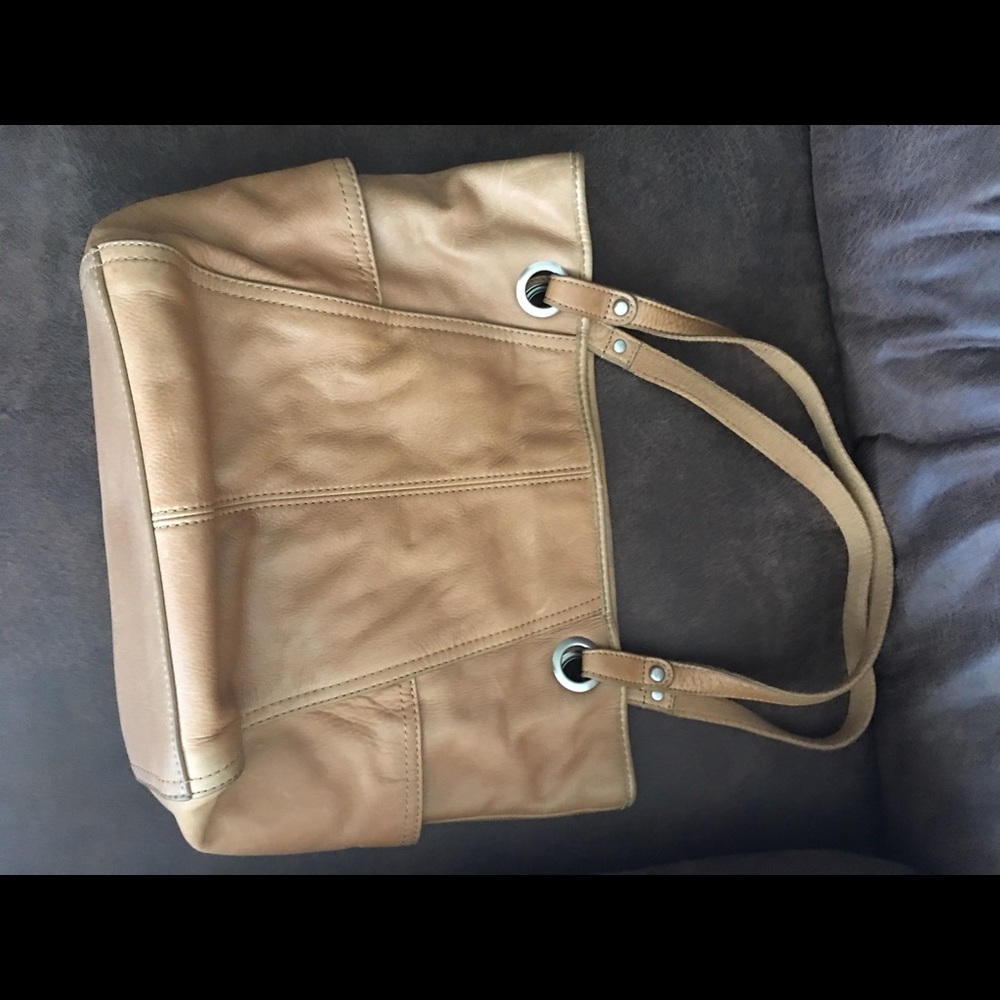 Fossil purse