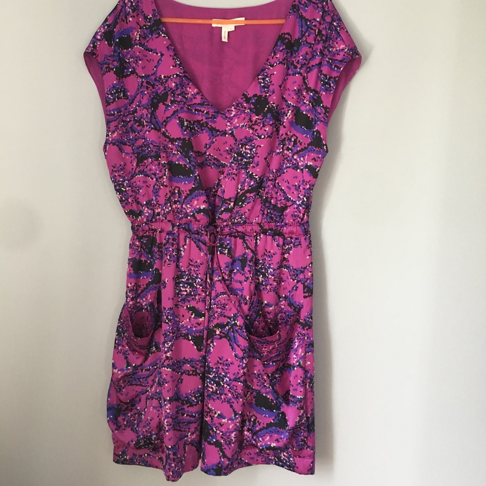 BCBG GENERATION DRESS.