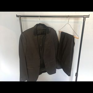 Express Suit