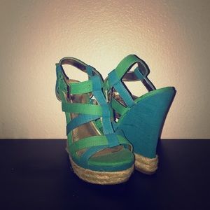 Green and blue strappy wedges size 6