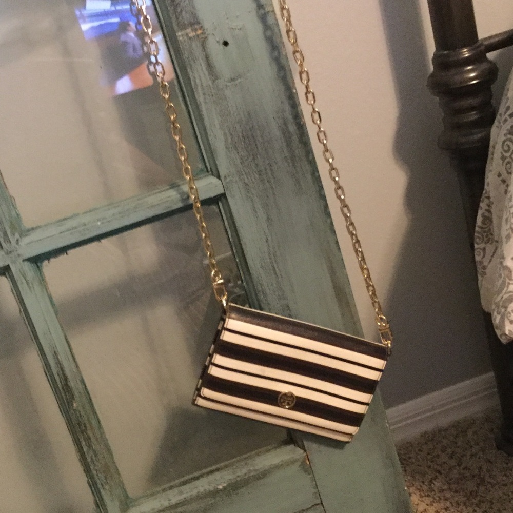 Wallet on a chain
