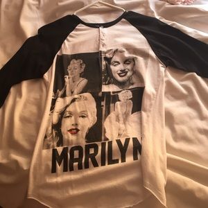 Marilyn Monroe tee