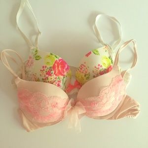 Bundle of 2 Victoria's Secret Dream Angels Bras!