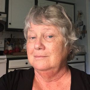 Meet your Posher, Helen