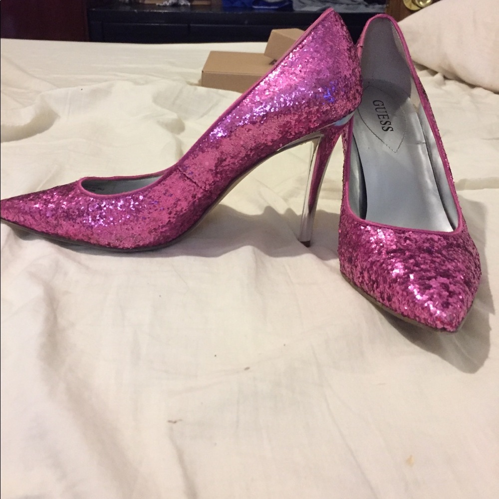 🆑FINAL PRICE‼️ Y2K Guess size 8 pink glitter pumps with silver stiletto heel - Picture 1 of 6