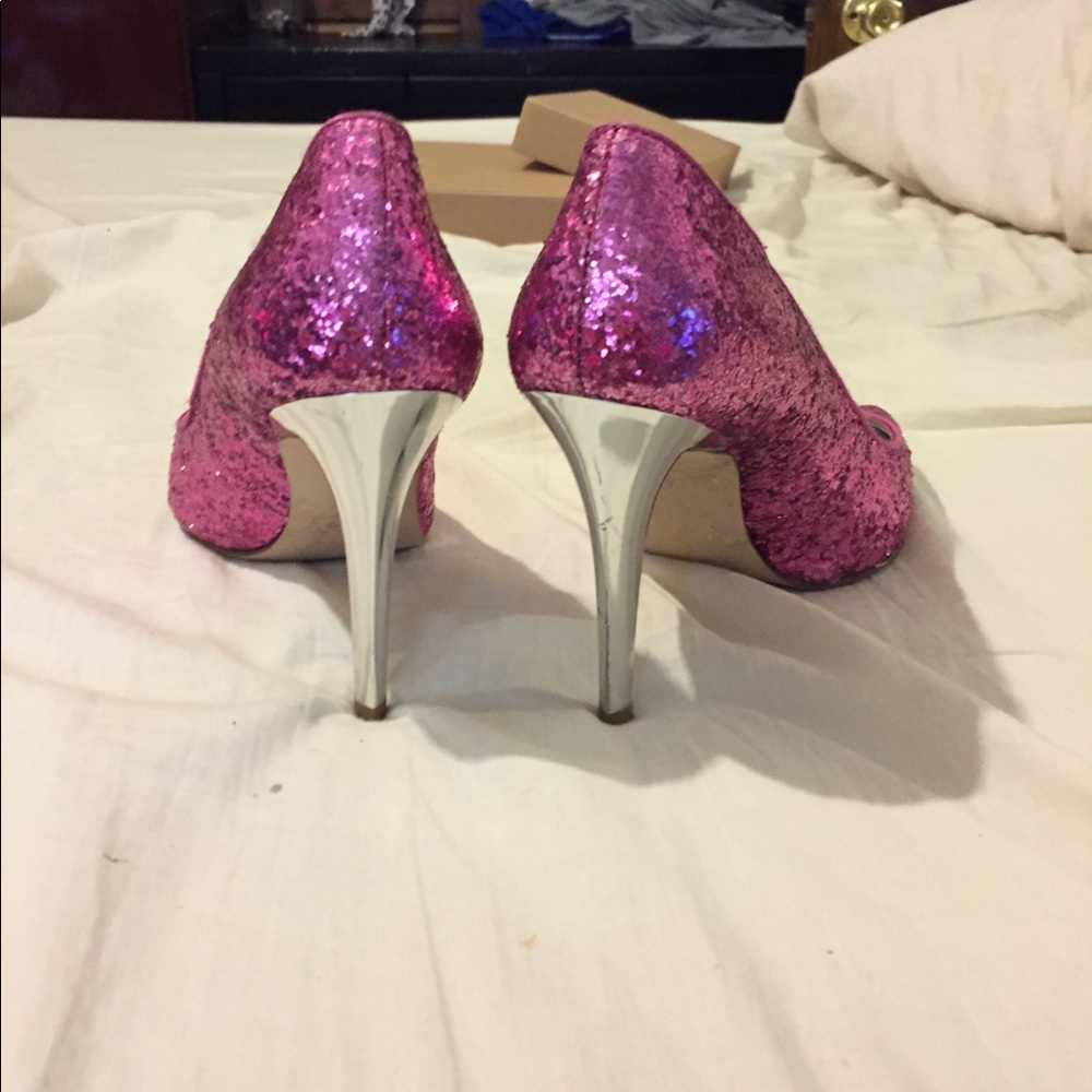 🆑FINAL PRICE‼️ Y2K Guess size 8 pink glitter pumps with silver stiletto heel - Picture 2 of 6