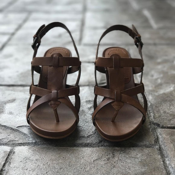 Open Toe Leather Tan Slingback Wooden Heel Sandal - Picture 5 of 7