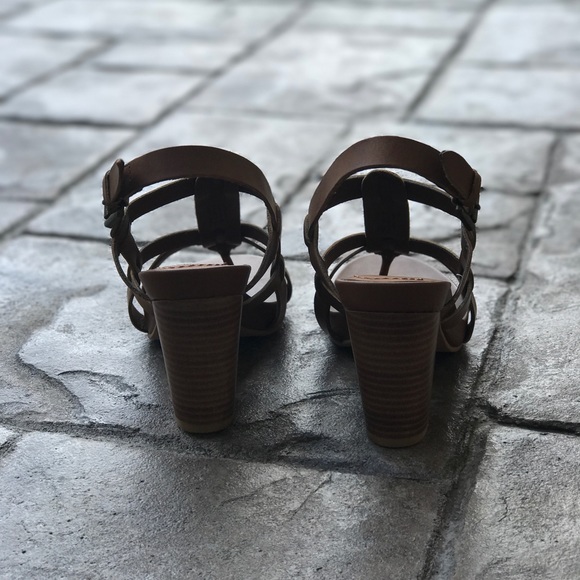 Open Toe Leather Tan Slingback Wooden Heel Sandal - Picture 6 of 7