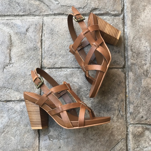 Open Toe Leather Tan Slingback Wooden Heel Sandal - Picture 7 of 7