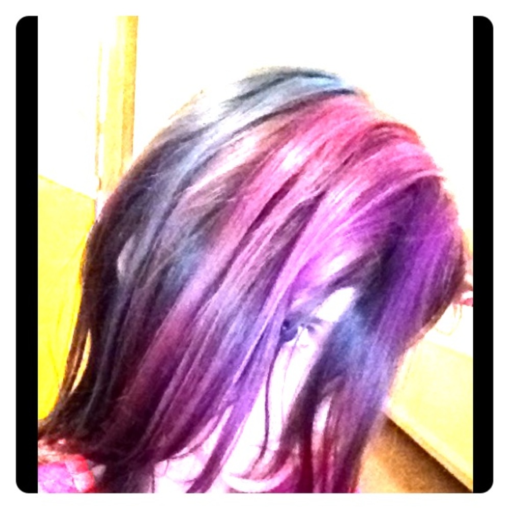 Sizzling summer hair chalk.(NO BRAND)😘💕