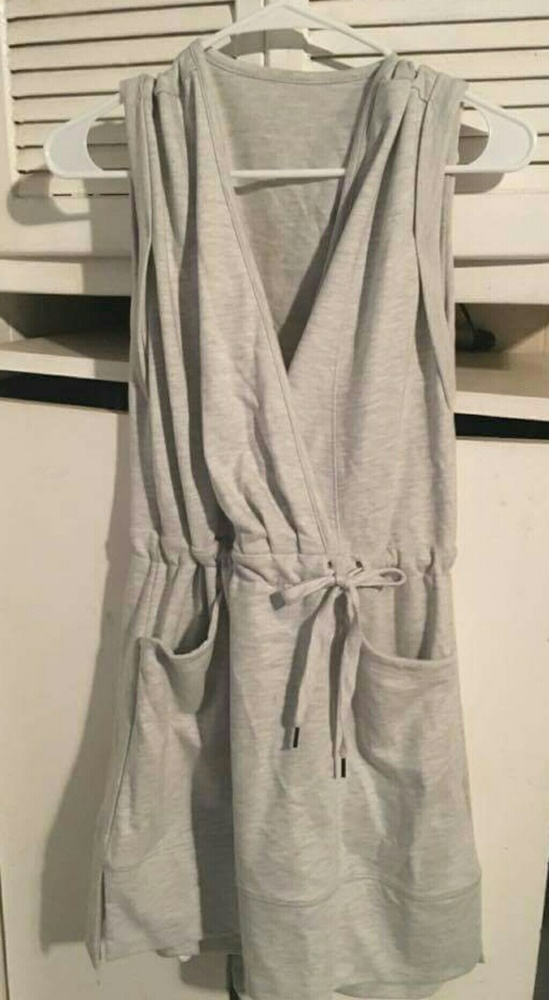 Super comfortable and chillin grey dress