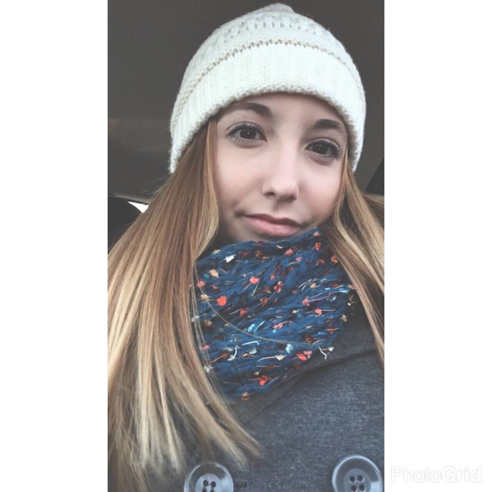 Meet your Posher, Kayla