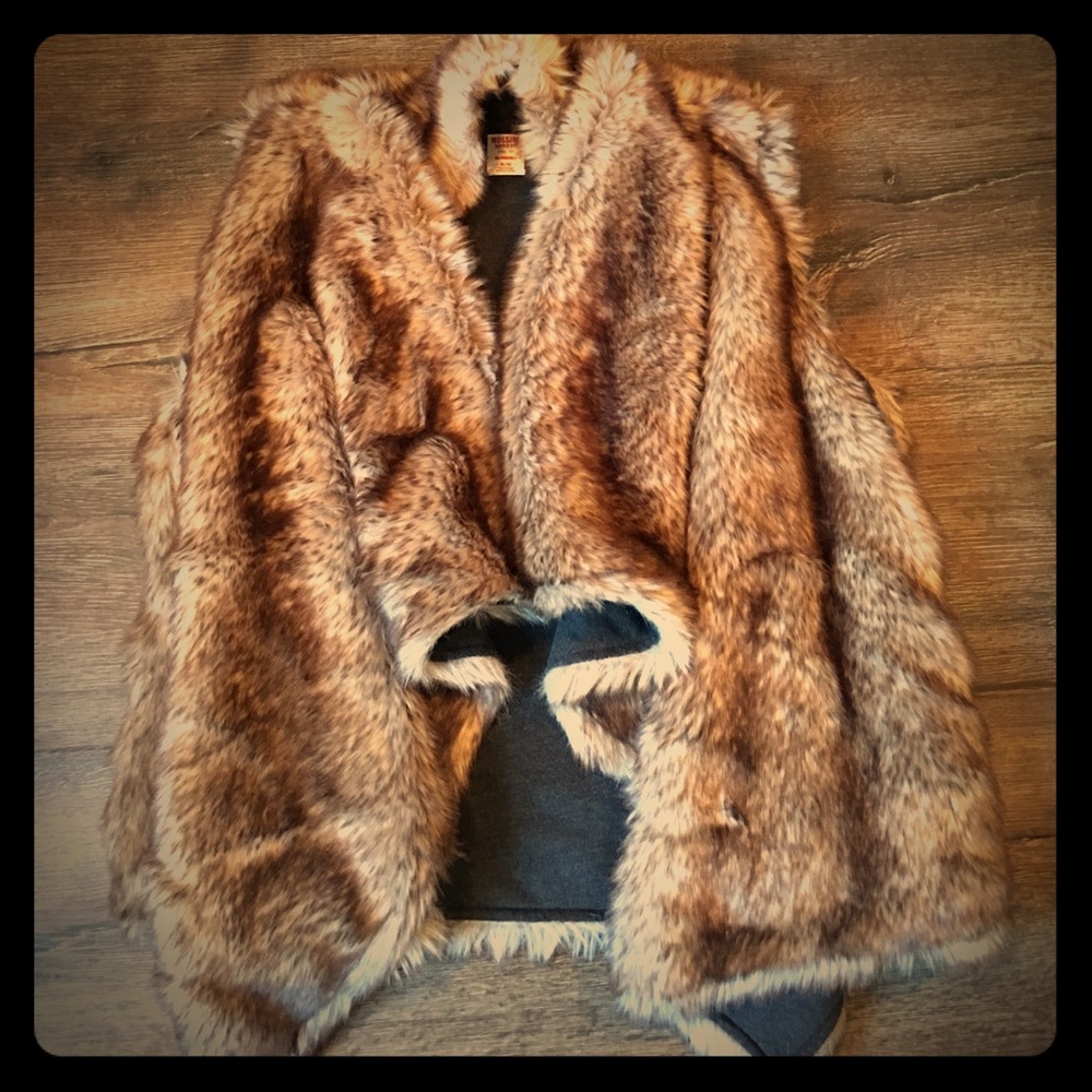 Reversible faux fur vest!