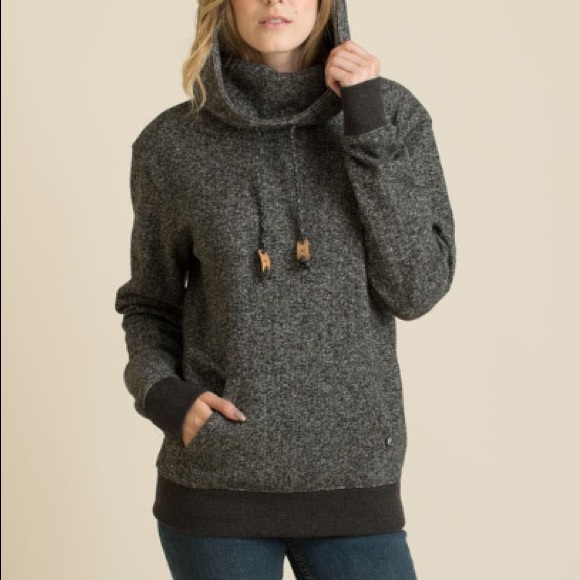 tentree Sweaters - NWT tentree Banshee Black Pullover Hoodie Small