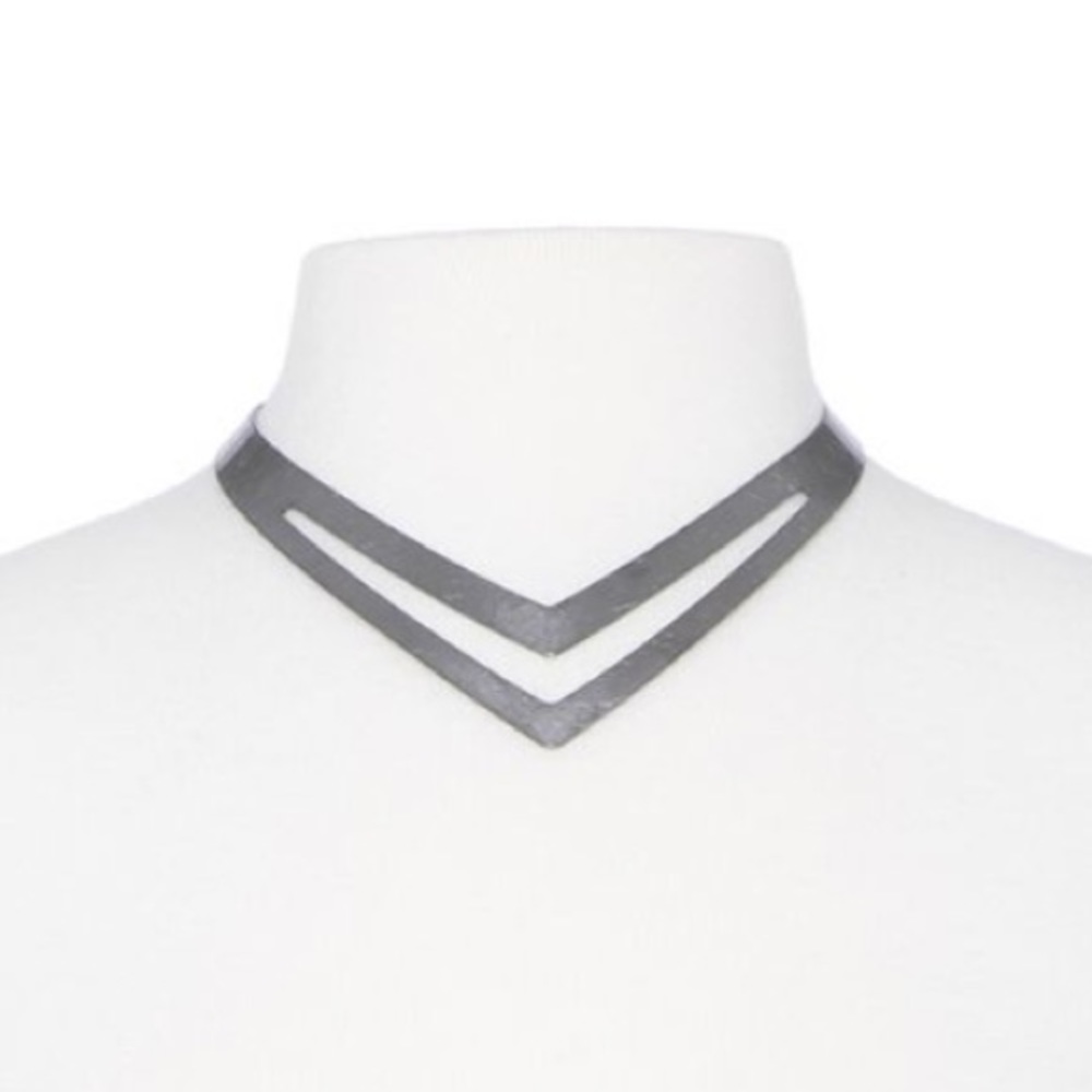 NWT Zenzii Warrior Collar