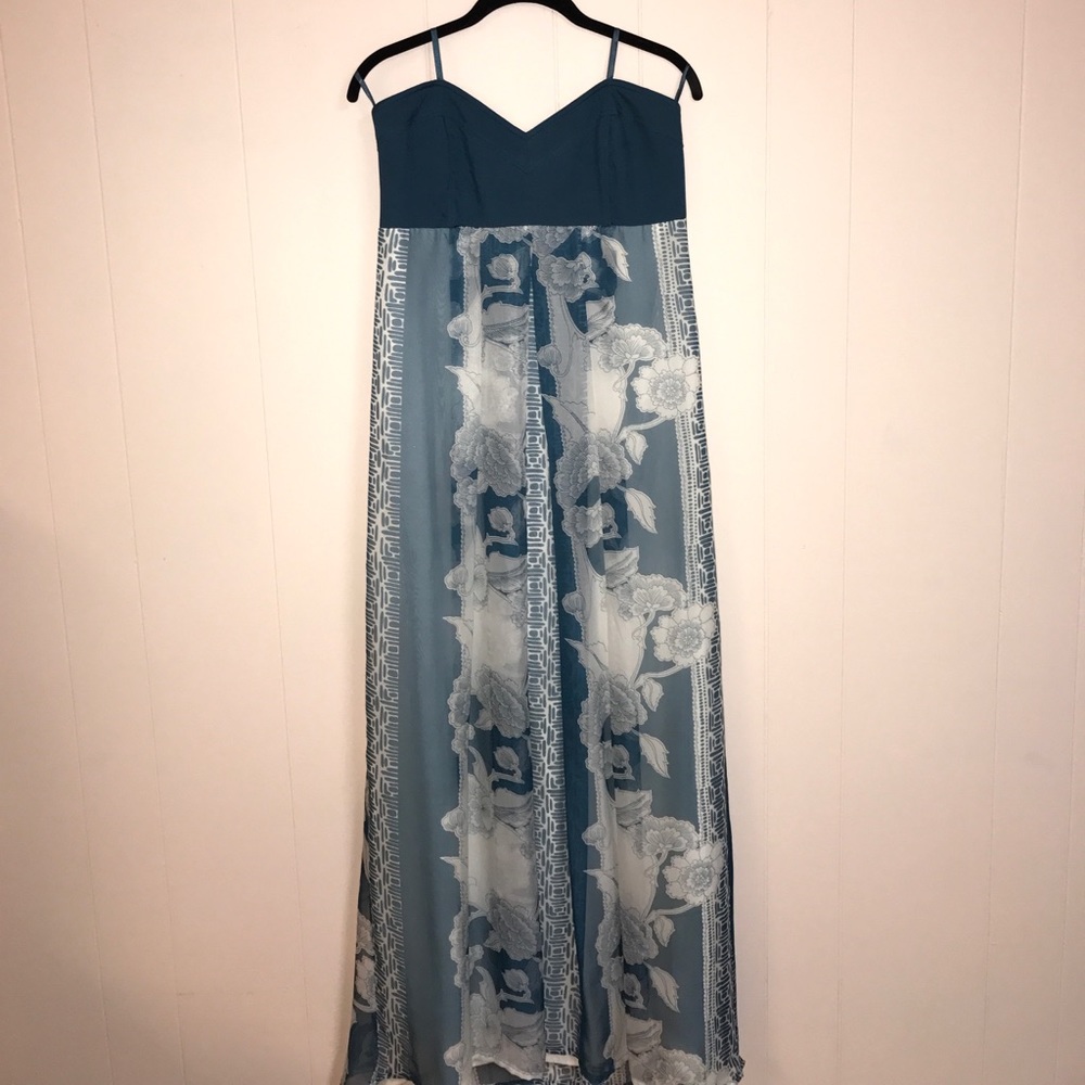 Charlotte Russe flowy dress