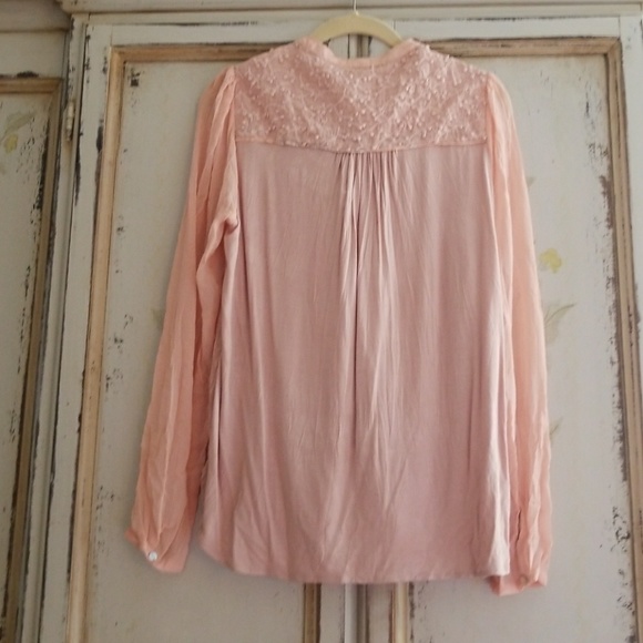Anthropologie Top size medium - Picture 4 of 4