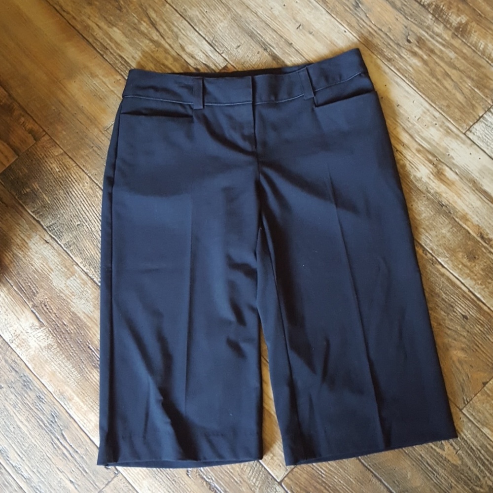 APT 9 Ava cropped capris size 8