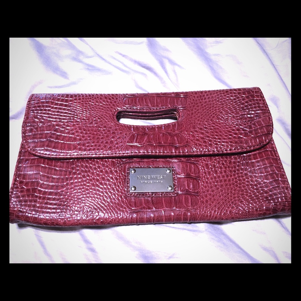 Crocodile Nine West envelop handbag
