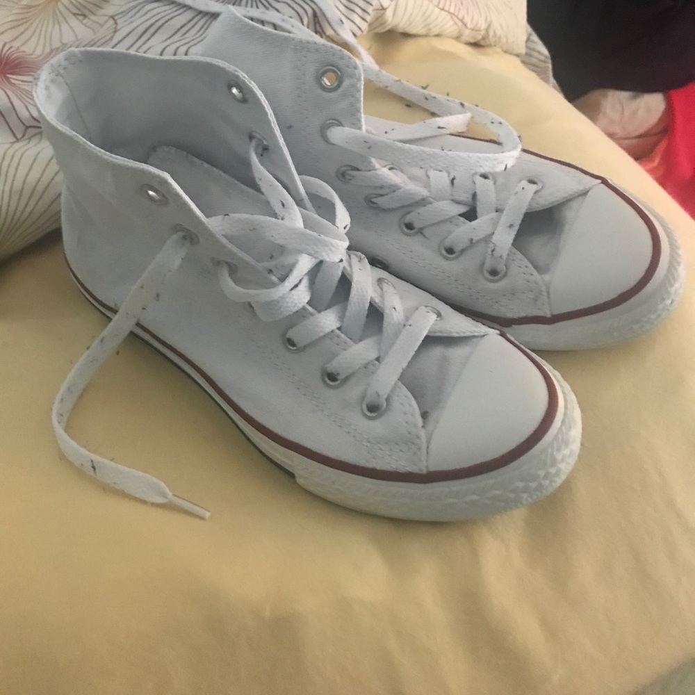 White converse