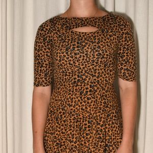 Cheetah-Print Dress w Cut Out