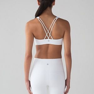 Lululemon Free to Be Bra - Size 6