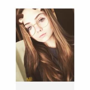 Meet your Posher, Shelby