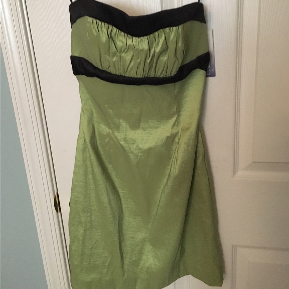 Jessica McClintock strapless olivine dress