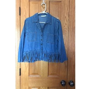 Vintage Fray Crop Denim Button down