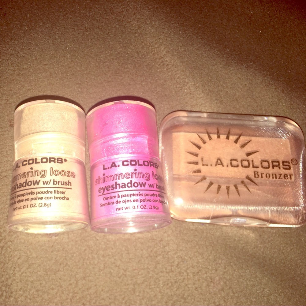 La colors pigmented eyeshadow and baked bronzer.