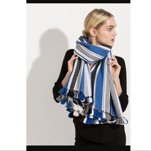 Kit and Ace Blanket Scarf