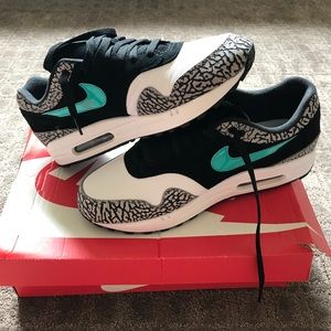 Nike Air Max 1 Premium Retro