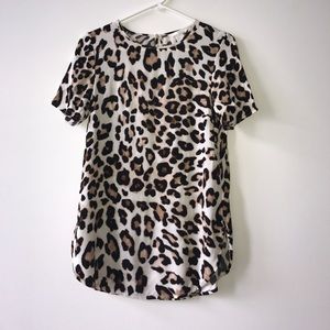 Leopard print top