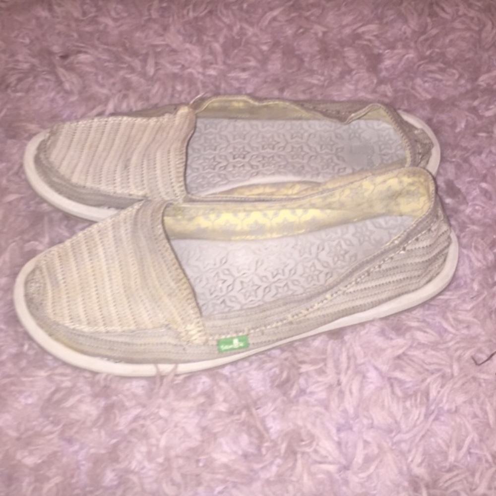 Sanuk Tan Shoes
