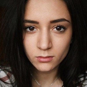 Meet your Posher, Sofia