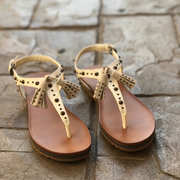 Studded Tassel Slingback Boho Sandals - Picture 3 of 5