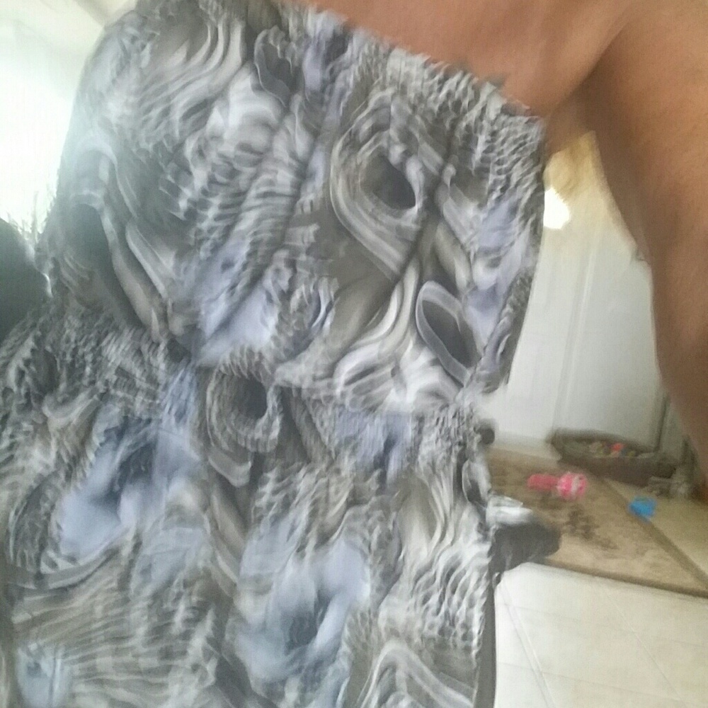 Strapless jumper, capri style