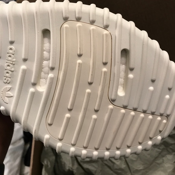 Yeezy turtle dove size 13 DS - Picture 5 of 7